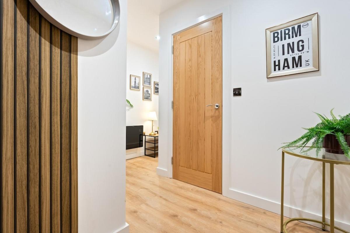 Exclusive In Jq Sleeps 6 Birmingham